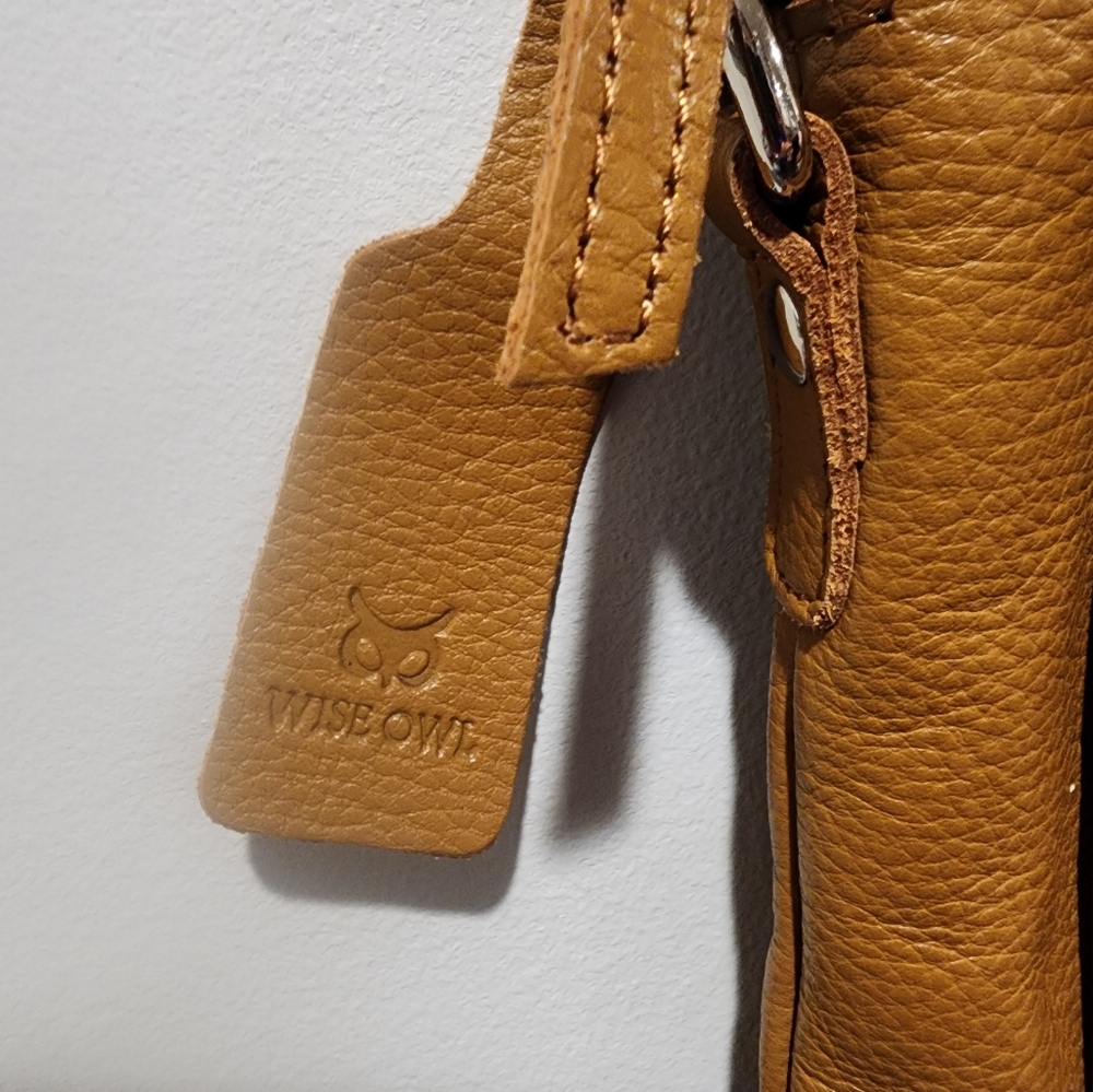 Wise Owl Brown Leather Purse Crossbody View 2